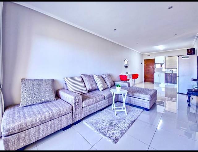 1 BEDROOM APARTMENT FOR SALE IN UMHLANGA RIDGE